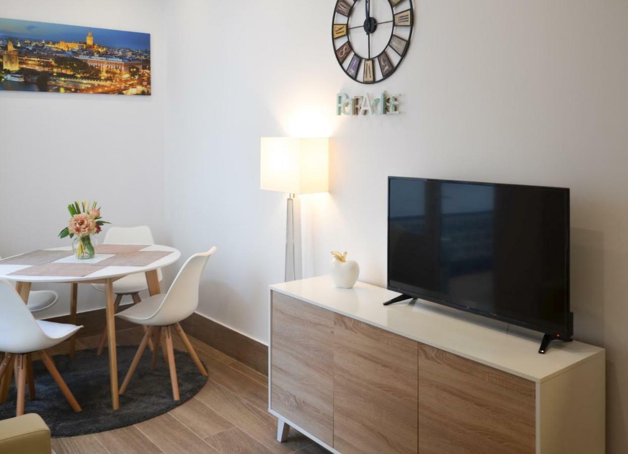 Apartamento San Jacinto III إشبيلية المظهر الخارجي الصورة