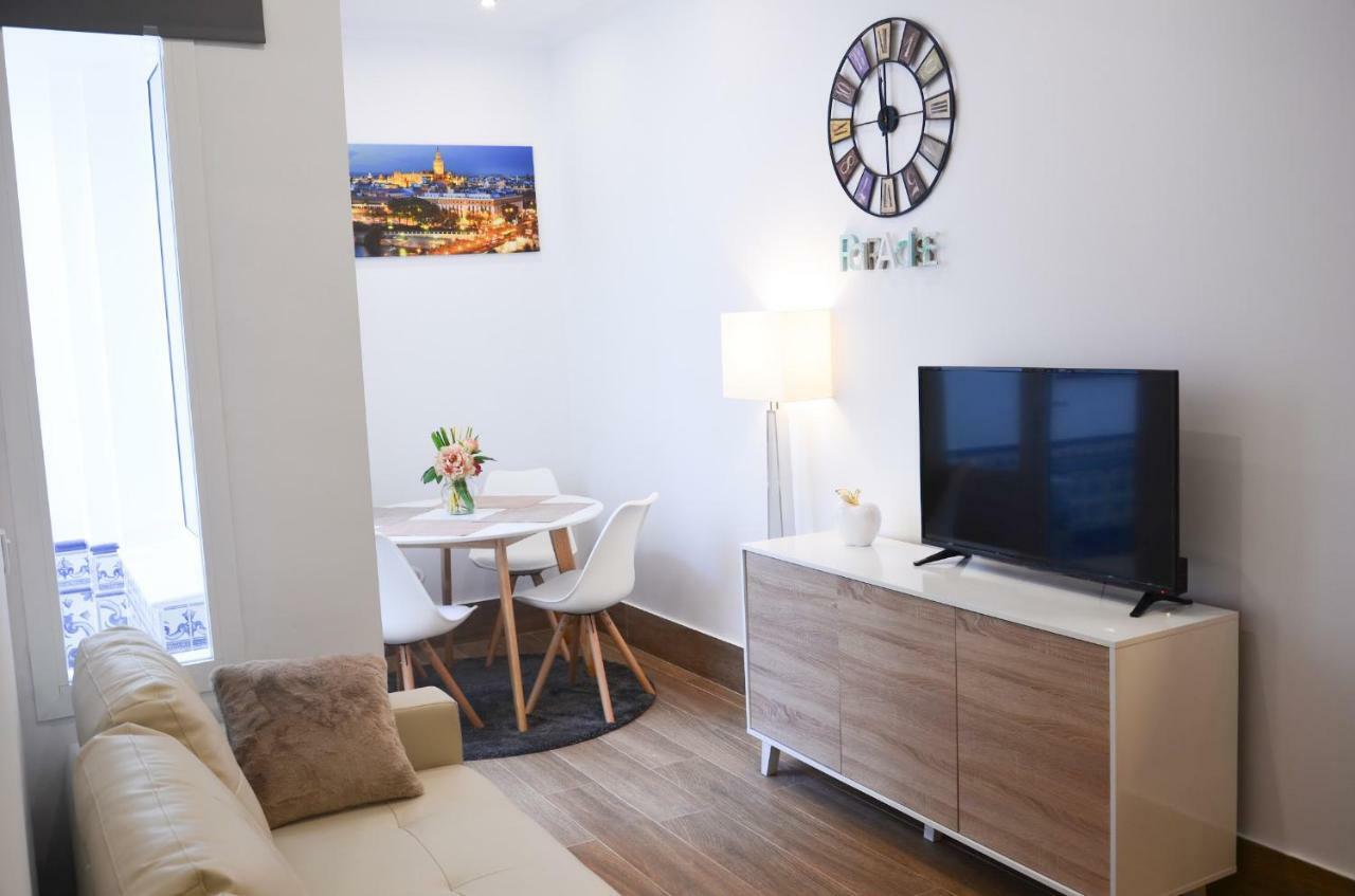Apartamento San Jacinto III إشبيلية المظهر الخارجي الصورة